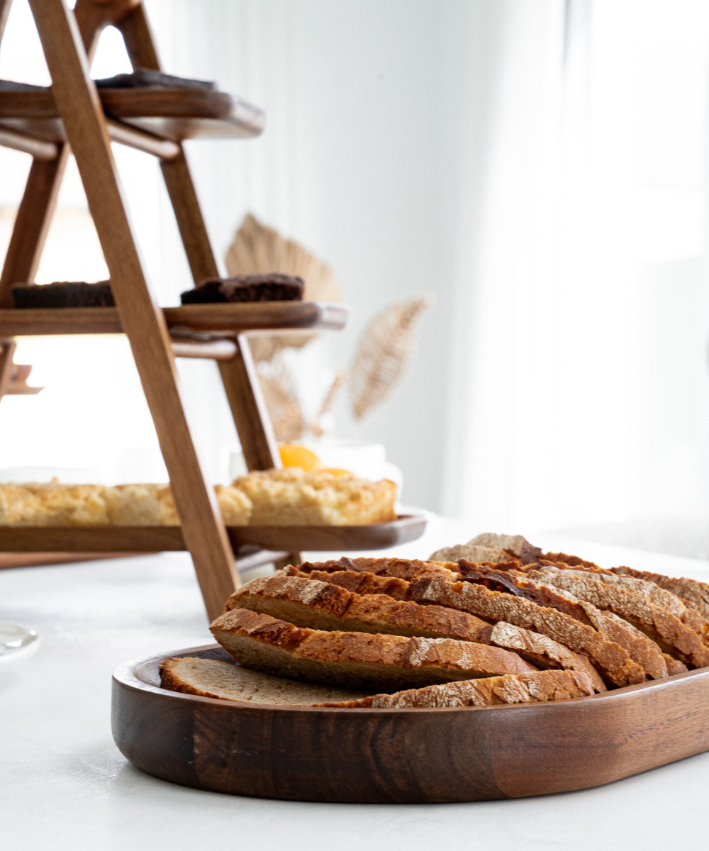 Akazie Lumo Tablett Oval