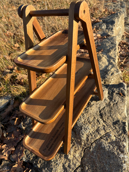 Akazie Skala Etagere mit Gravur